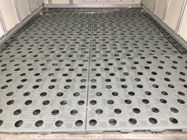 いすゞエルフ冷凍車（冷蔵車）小型（2t・3t）[写真21]