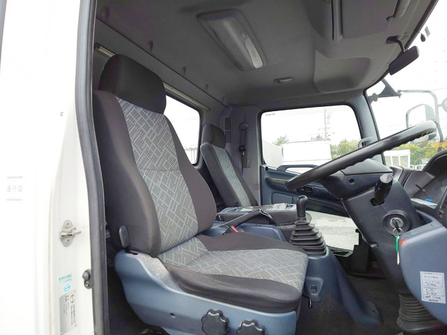 日野レンジャークレーン4段中型（4t）[写真30]