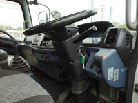 日野レンジャークレーン4段中型（4t）[写真33]