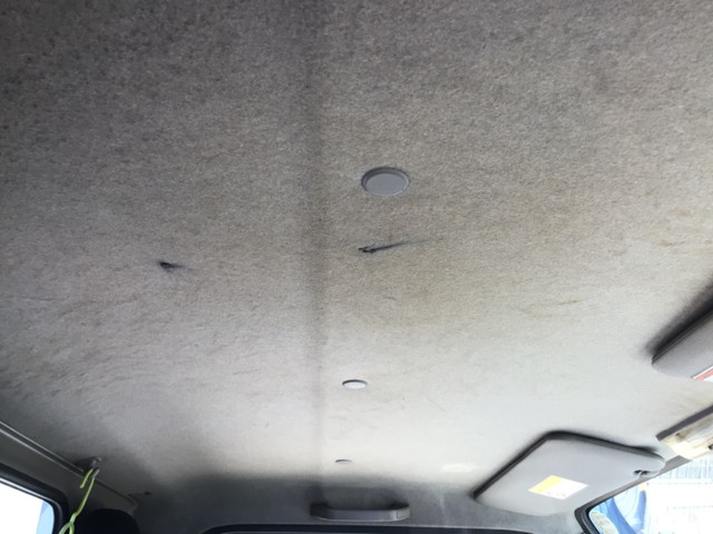 いすゞエルフ平ボディ小型（2t・3t）[写真22]