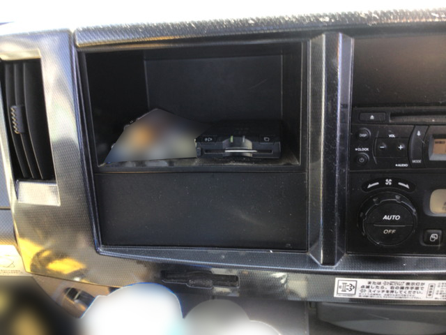 いすゞエルフ平ボディ小型（2t・3t）[写真25]