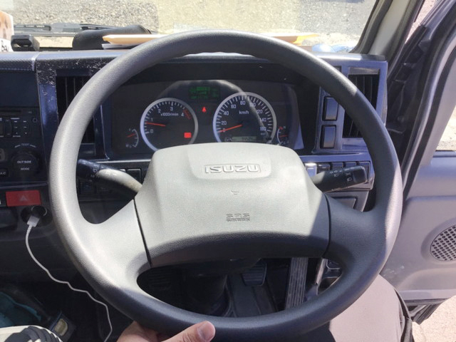 いすゞエルフ平ボディ小型（2t・3t）[写真27]