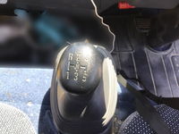 いすゞエルフ平ボディ小型（2t・3t）[写真29]