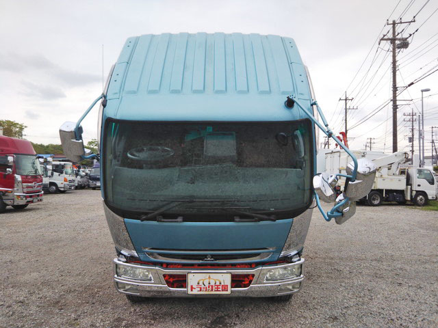 三菱ふそうファイタークレーン5段増トン（6t・8t）[写真10]