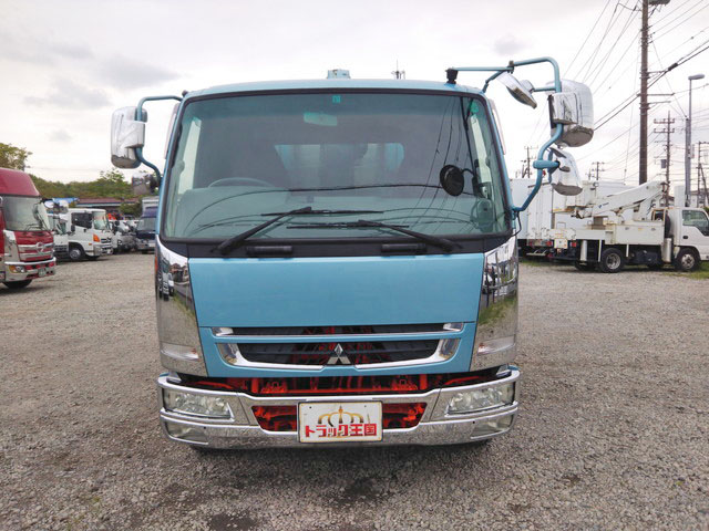 三菱ふそうファイタークレーン5段増トン（6t・8t）[写真09]