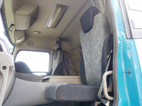 UDトラックスクオンアルミブロック大型（10t）[写真29]