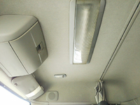 UDトラックスクオンアルミブロック大型（10t）[写真32]