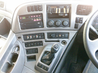 UDトラックスクオンアルミブロック大型（10t）[写真34]