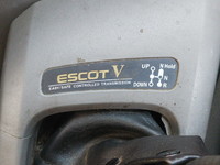 UDトラックスクオンアルミブロック大型（10t）[写真35]