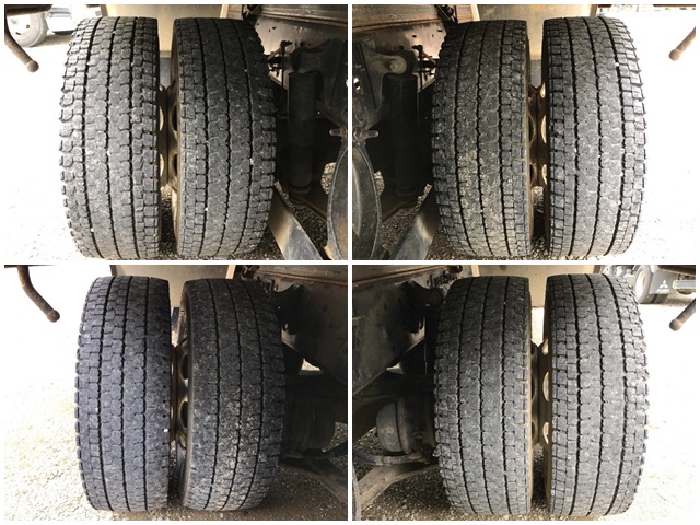 日野プロフィアセルフローダー大型（10t）[写真22]