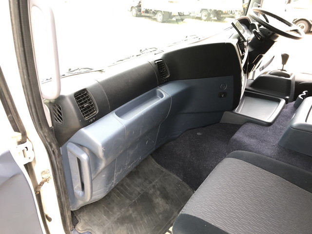 日野プロフィアセルフローダー大型（10t）[写真33]