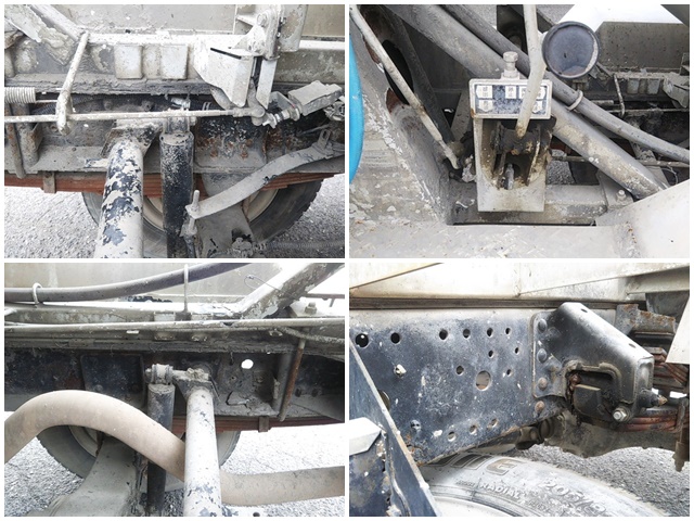 三菱ふそうキャンターミキサー車（コンクリートミキサー）小型（2t・3t）[写真18]