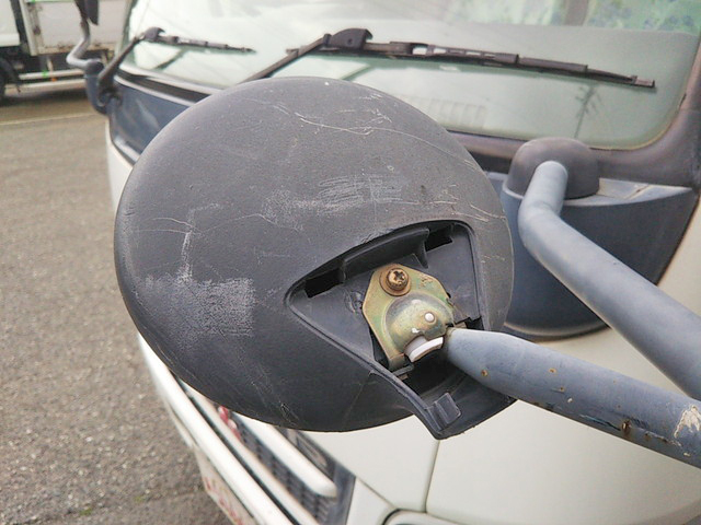 三菱ふそうキャンターミキサー車（コンクリートミキサー）小型（2t・3t）[写真29]