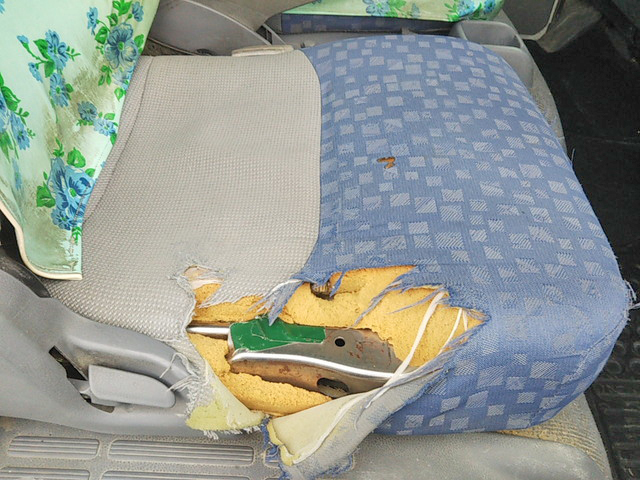 三菱ふそうキャンターミキサー車（コンクリートミキサー）小型（2t・3t）[写真31]