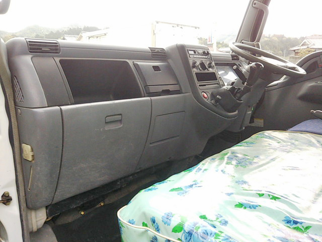 三菱ふそうキャンターミキサー車（コンクリートミキサー）小型（2t・3t）[写真34]