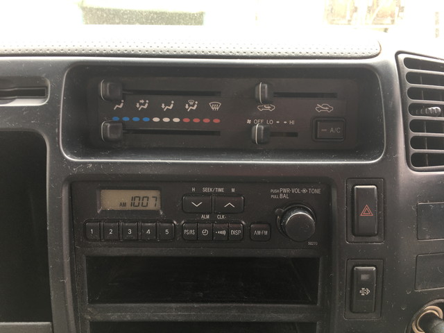 トヨタダイナクレーン4段小型（2t・3t）[写真31]