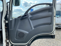 いすゞフォワード冷凍車（冷蔵車）中型（4t）[写真29]