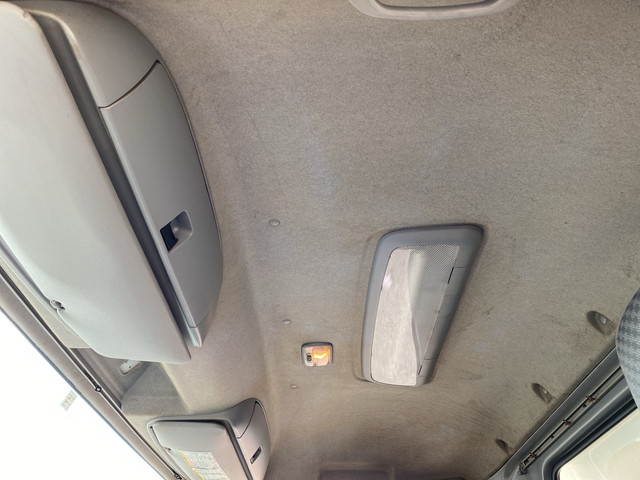 いすゞフォワード冷凍車（冷蔵車）中型（4t）[写真34]