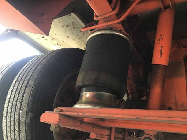 三菱ふそうキャンターユニック4段小型（2t・3t）[写真18]