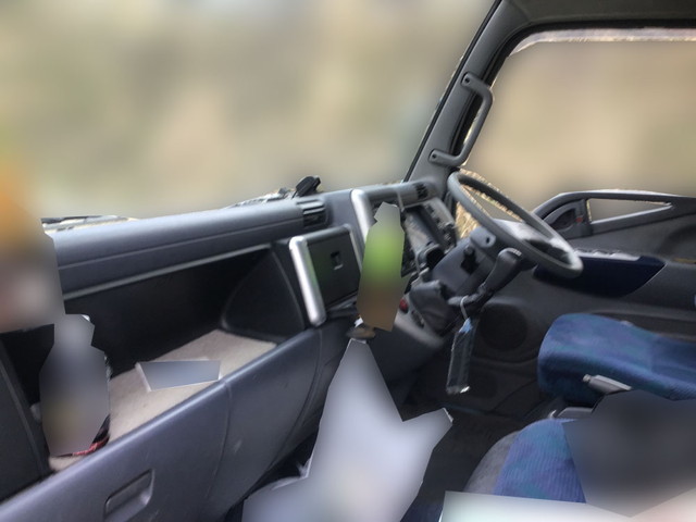 三菱ふそうキャンターユニック4段小型（2t・3t）[写真26]
