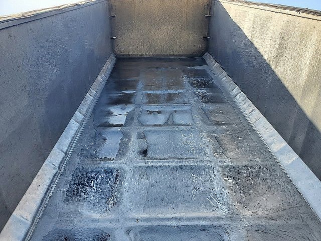 日野プロフィア深ダンプ（土砂禁ダンプ）大型（10t）[写真16]