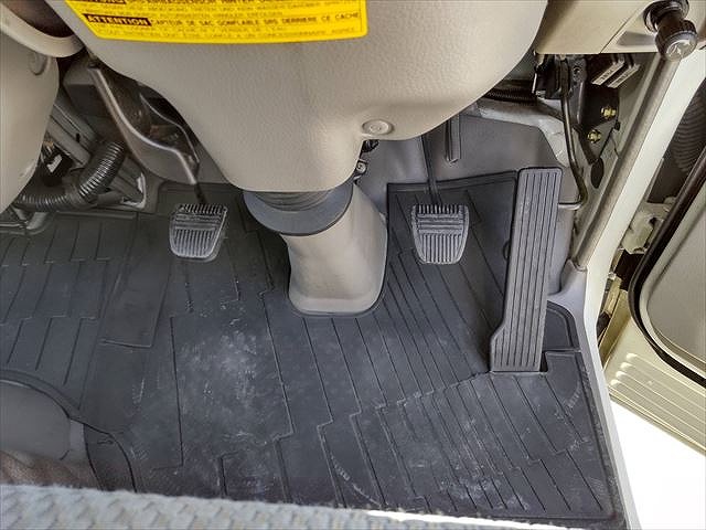 日野デュトロアルミバン小型（2t・3t）[写真25]