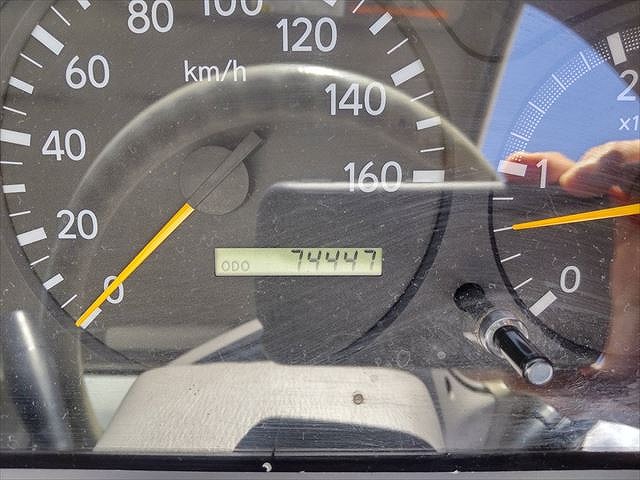 日野デュトロアルミバン小型（2t・3t）[写真28]