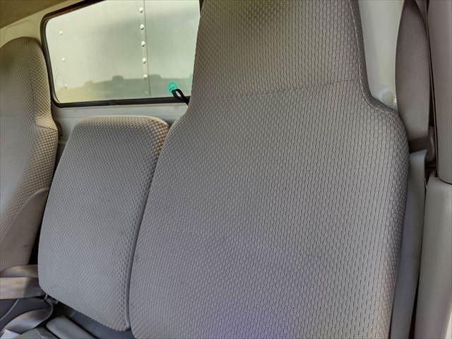 日野デュトロアルミバン小型（2t・3t）[写真32]