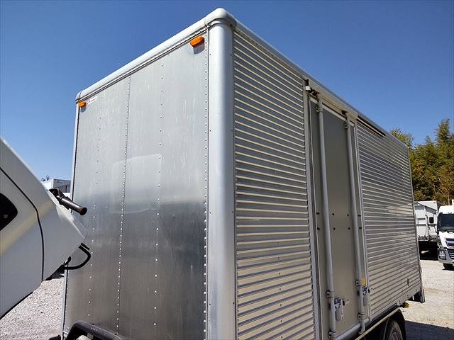 日野デュトロアルミバン小型（2t・3t）[写真35]