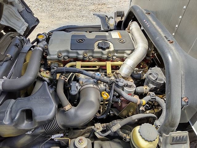 日野デュトロアルミバン小型（2t・3t）[写真37]