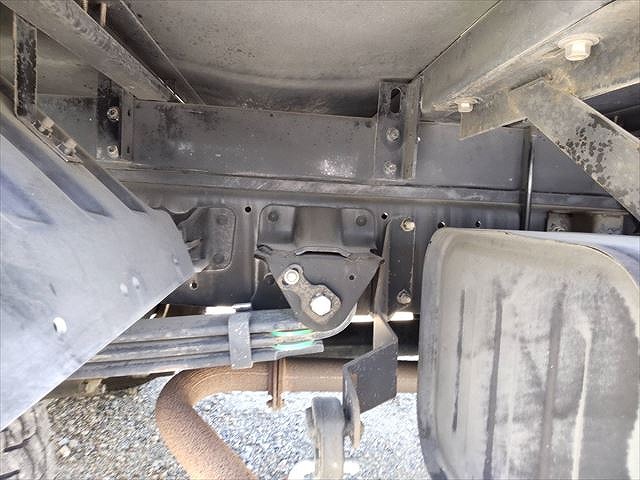 日野デュトロアルミバン小型（2t・3t）[写真09]