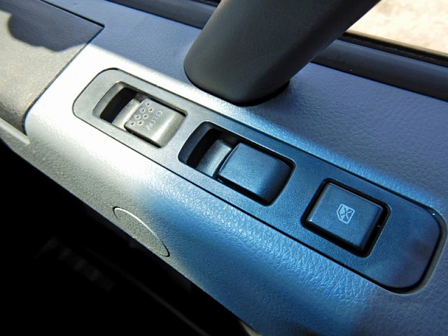 三菱ふそうファイターアルミウイング増トン（6t・8t）[写真20]