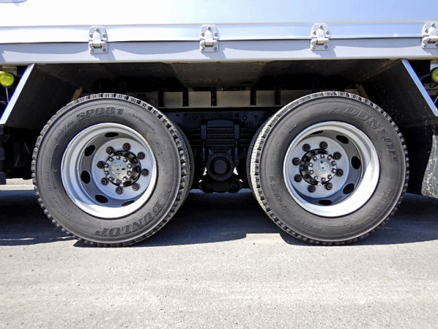 三菱ふそうファイターアルミウイング増トン（6t・8t）[写真22]