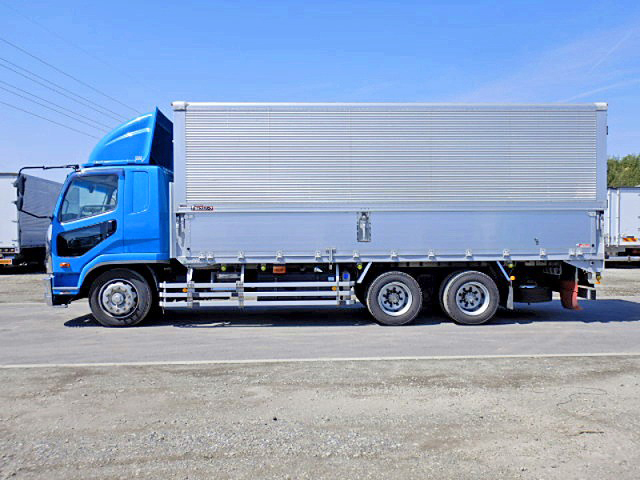 三菱ふそうファイターアルミウイング増トン（6t・8t）[写真05]