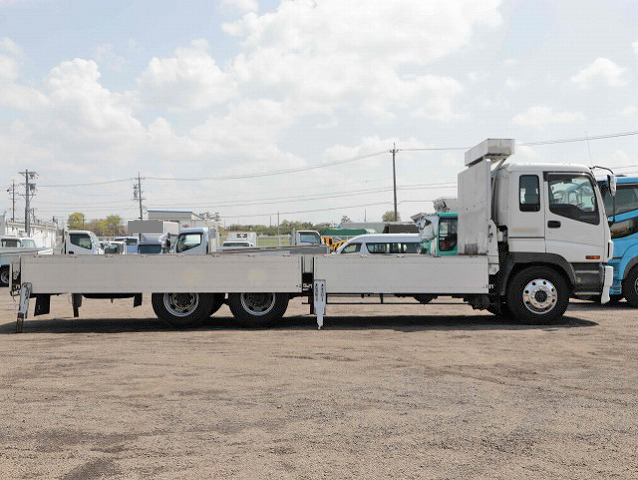 いすゞギガアルミブロック大型（10t）[写真09]