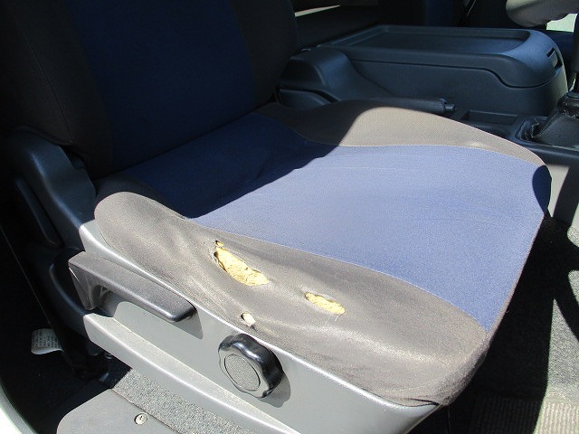 三菱ふそうファイターアルミブロック中型（4t）[写真18]