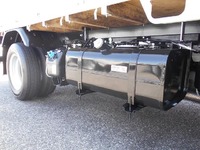 三菱ふそうキャンター平ボディ小型（2t・3t）[写真15]