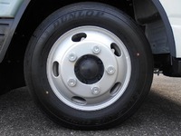 三菱ふそうキャンター平ボディ小型（2t・3t）[写真18]