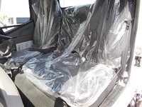 三菱ふそうキャンター平ボディ小型（2t・3t）[写真20]