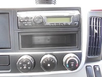 三菱ふそうキャンター平ボディ小型（2t・3t）[写真24]