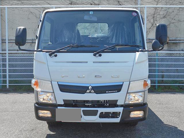 三菱ふそうキャンター平ボディ小型（2t・3t）[写真04]