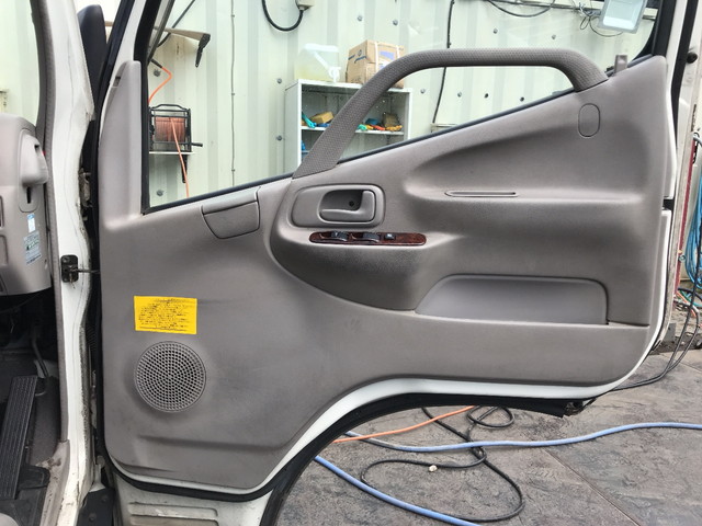 トヨタダイナアルミバン小型（2t・3t）[写真26]