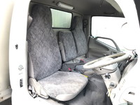 トヨタダイナアルミバン小型（2t・3t）[写真28]