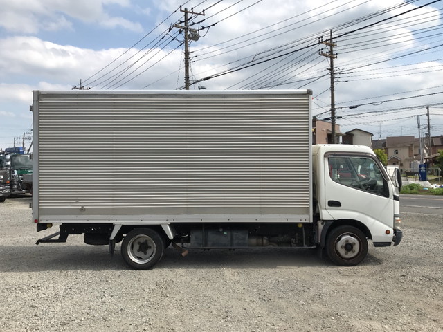 トヨタダイナアルミバン小型（2t・3t）[写真06]