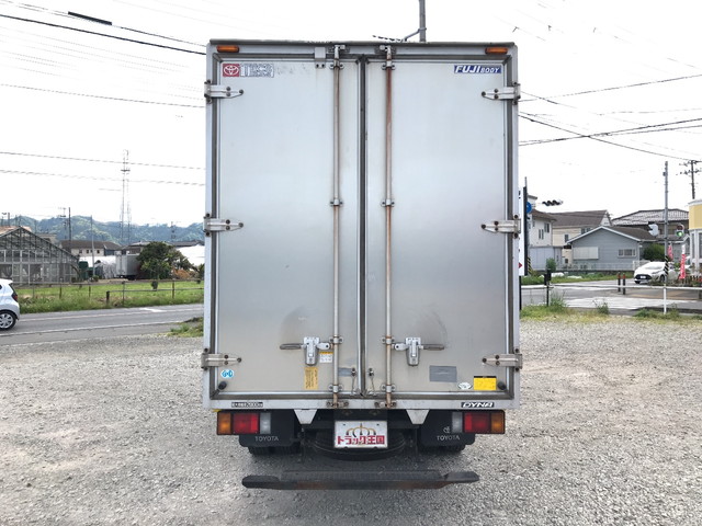トヨタダイナアルミバン小型（2t・3t）[写真09]