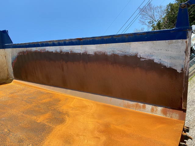 いすゞギガ深ダンプ（土砂禁ダンプ）大型（10t）[写真12]