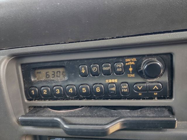 いすゞエルフ冷凍車（冷蔵車）小型（2t・3t）[写真29]