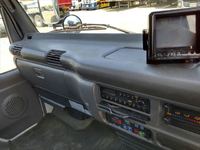 いすゞエルフ冷凍車（冷蔵車）小型（2t・3t）[写真32]