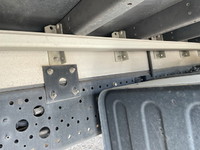 いすゞフォワードアルミウイング中型（4t）[写真19]