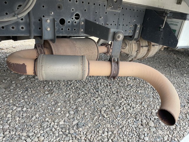 いすゞフォワードアルミウイング中型（4t）[写真20]